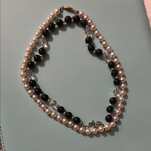 Classic Black and White Pearl Necklace